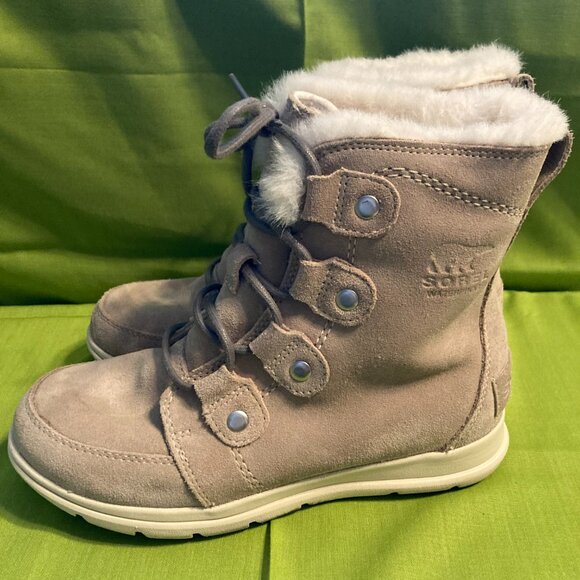 NWOT Women's size 7 Sorel Fleece Lined suede boots - Picture 3 of 5
